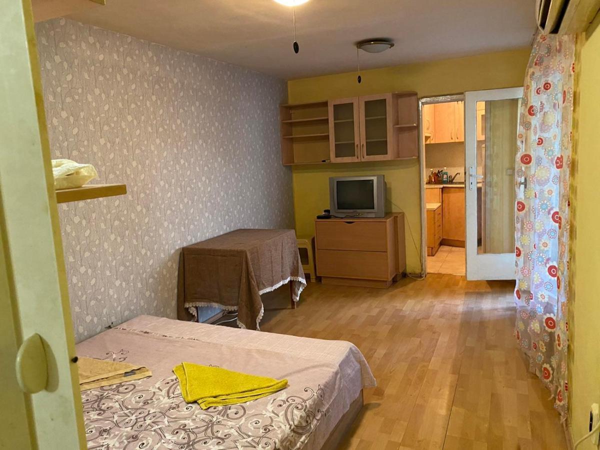 וארנה Apartment Karavelov מראה חיצוני תמונה