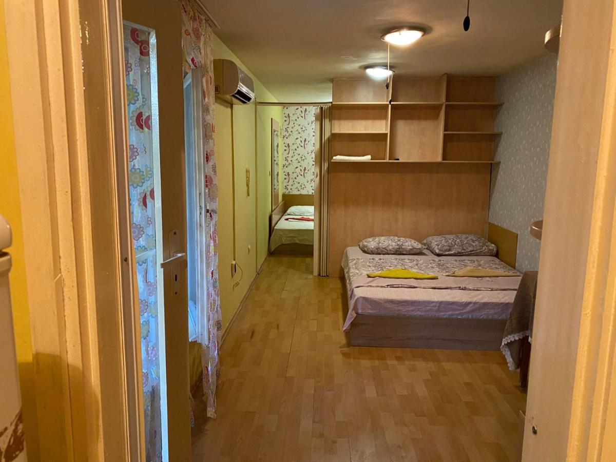 וארנה Apartment Karavelov מראה חיצוני תמונה